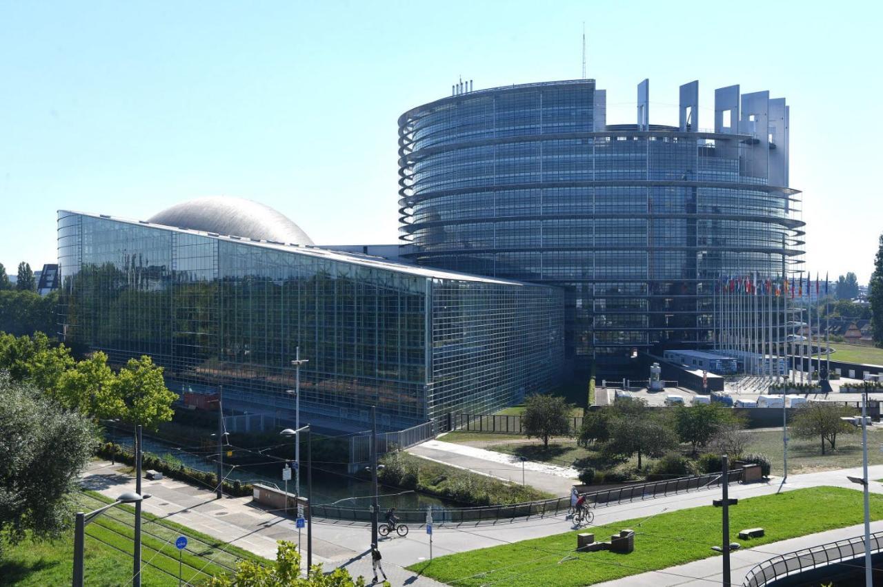 Gite Terredhelene calme proche Strasbourg et tous commerces profitez en Berstett Extérieur photo